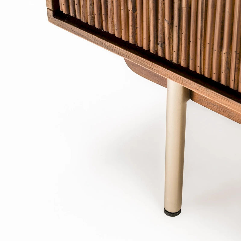 Bahut de 160 cm de large avec bois d'acacia et portes en rotin